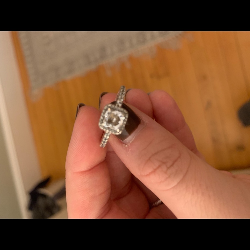 Silver Pandora diamond ring